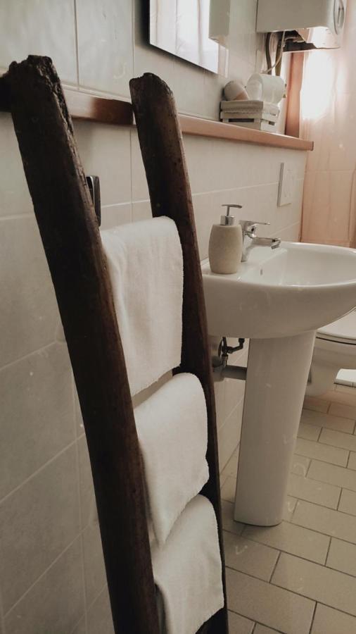 Agriturismo San Giuliano Dei Fratelli Giai スーザ エクステリア 写真