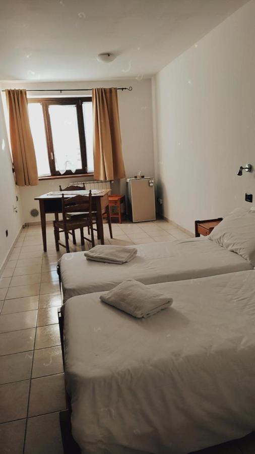 Agriturismo San Giuliano Dei Fratelli Giai スーザ エクステリア 写真