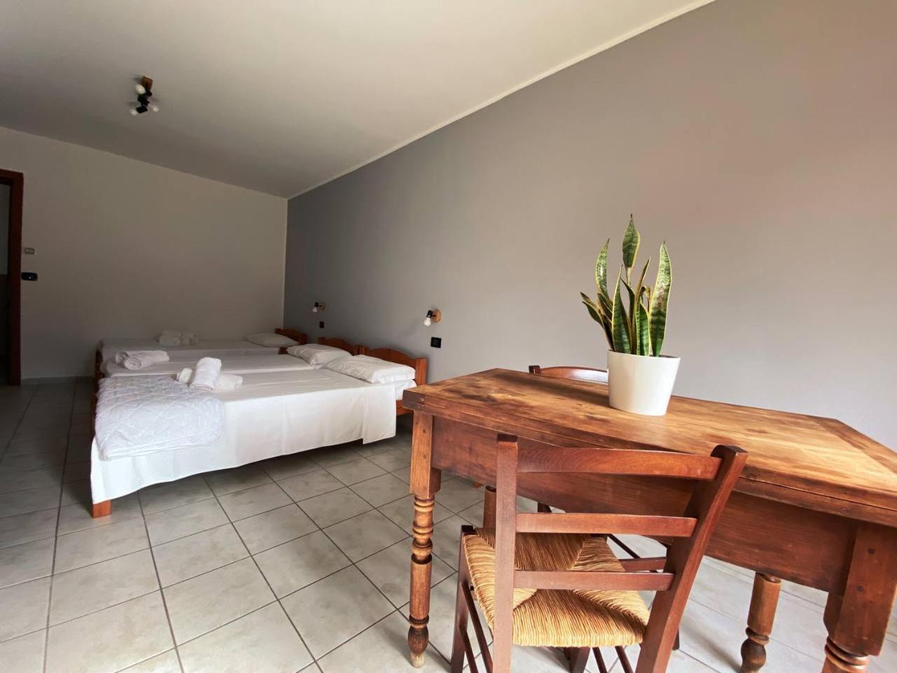 Agriturismo San Giuliano Dei Fratelli Giai スーザ エクステリア 写真