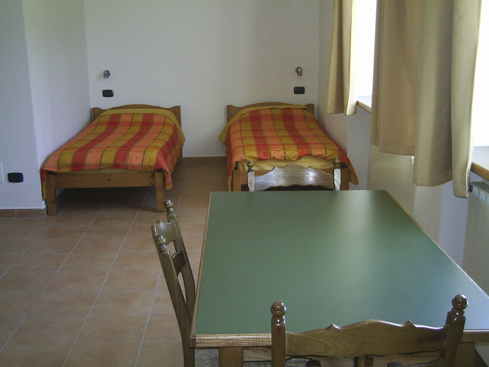 Agriturismo San Giuliano Dei Fratelli Giai スーザ エクステリア 写真